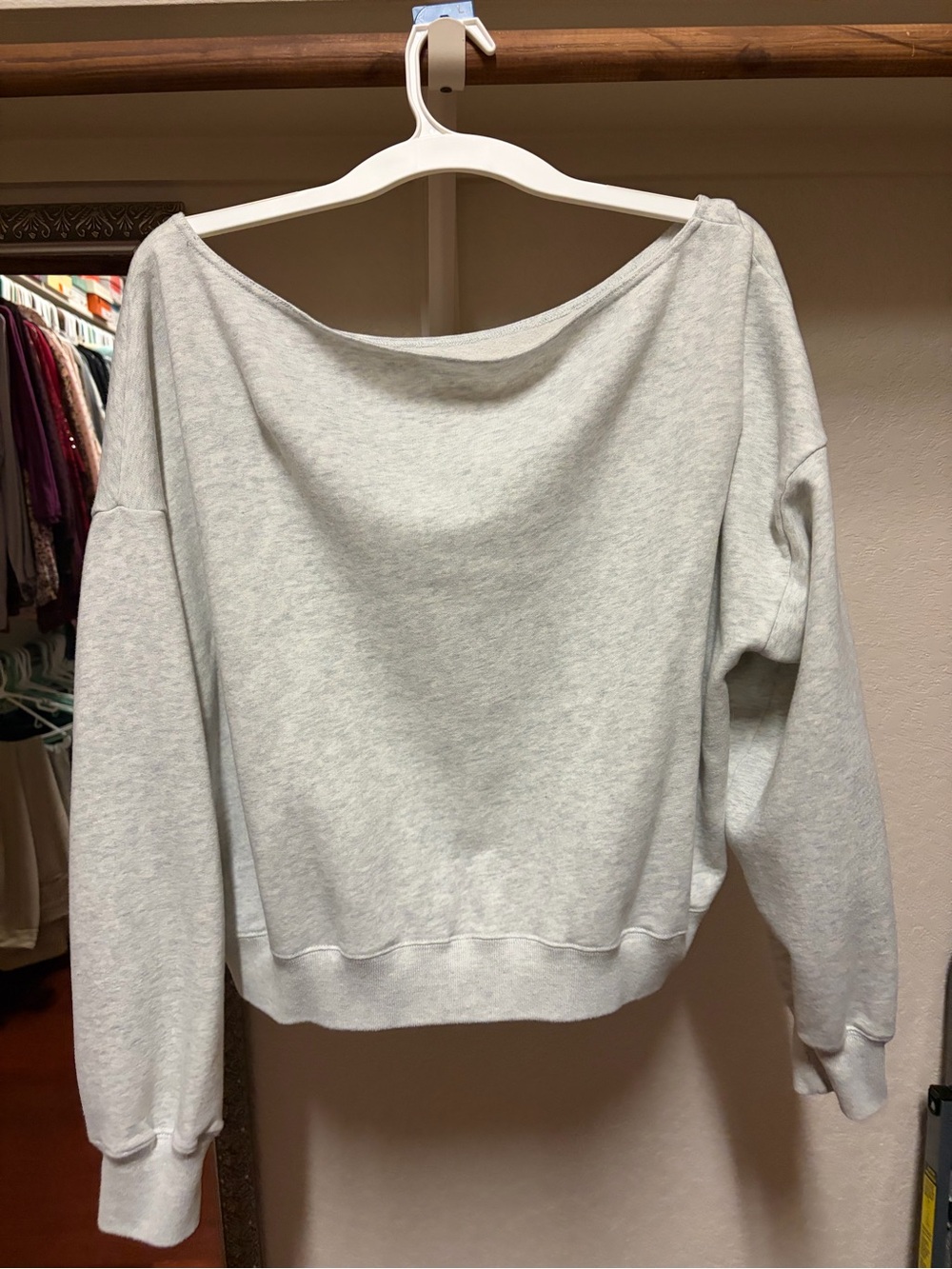 Hollister Light Gray Off-Shoulder Sweatshirt with Pink '97 Applique - Picture 2 of 3